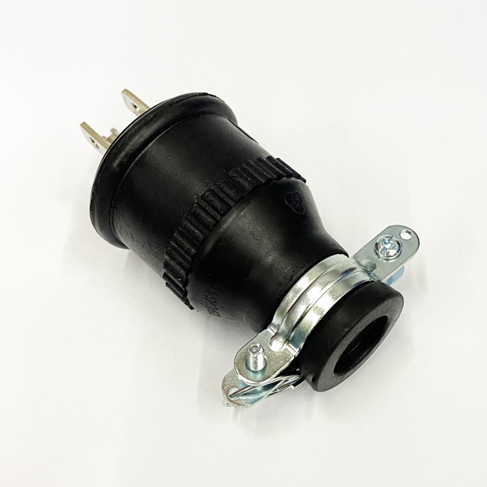 電纜橡膠插頭3P15A 125V  ( G4298F LK7004 )