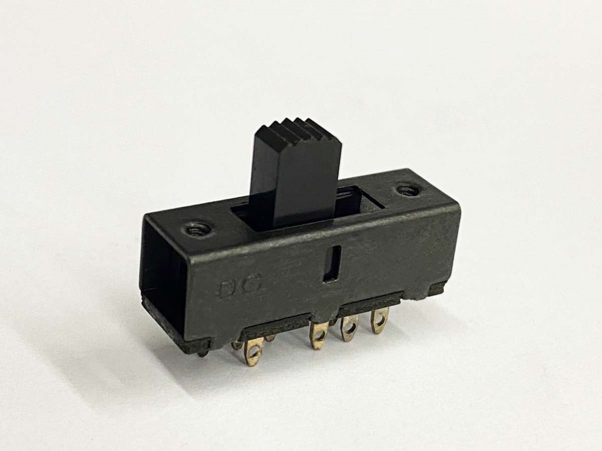 8P3段滑動開關  ( SS23F20 )