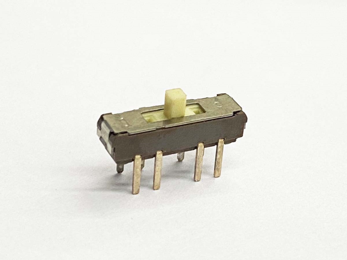 8P3段滑動開關  ( 8322/2pcs )