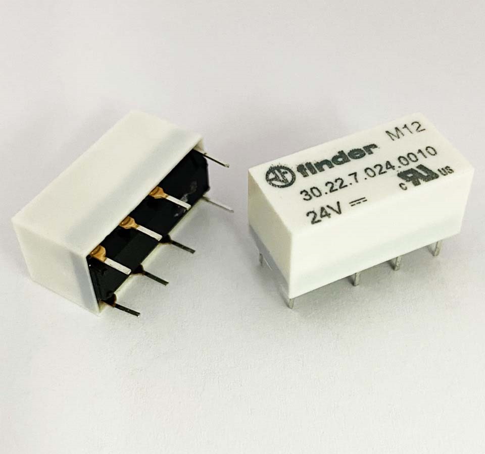 30.22"2組接點"繼電器 ( 30.22-24VDC )