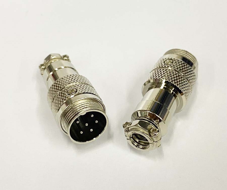 新型金屬接頭 6P