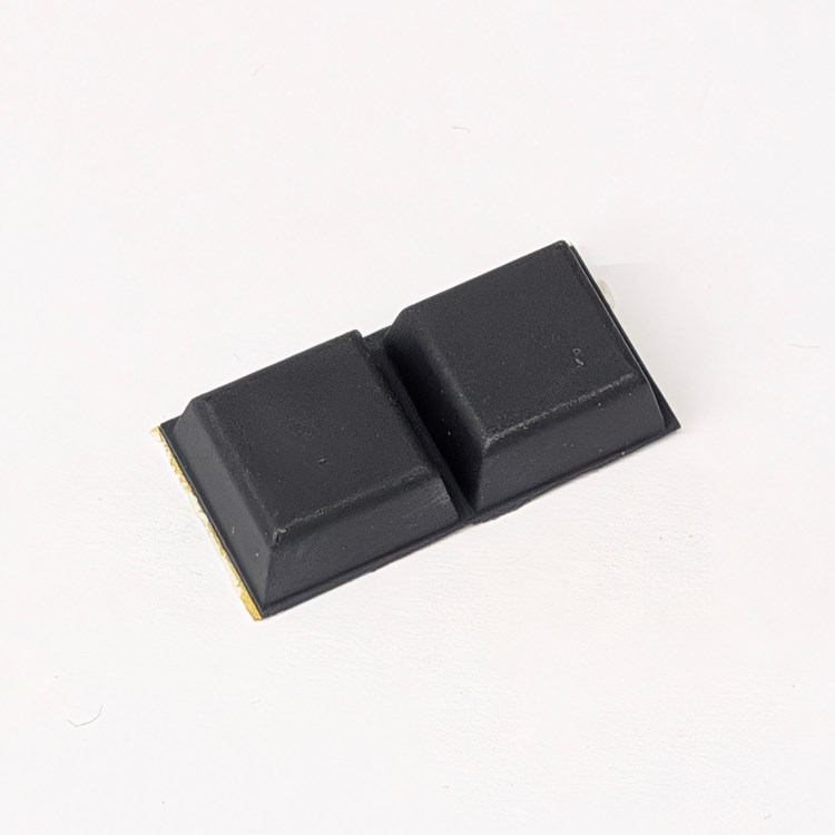 5.7*12.5*12.5mm 自黏方格形腳墊 RF-3002