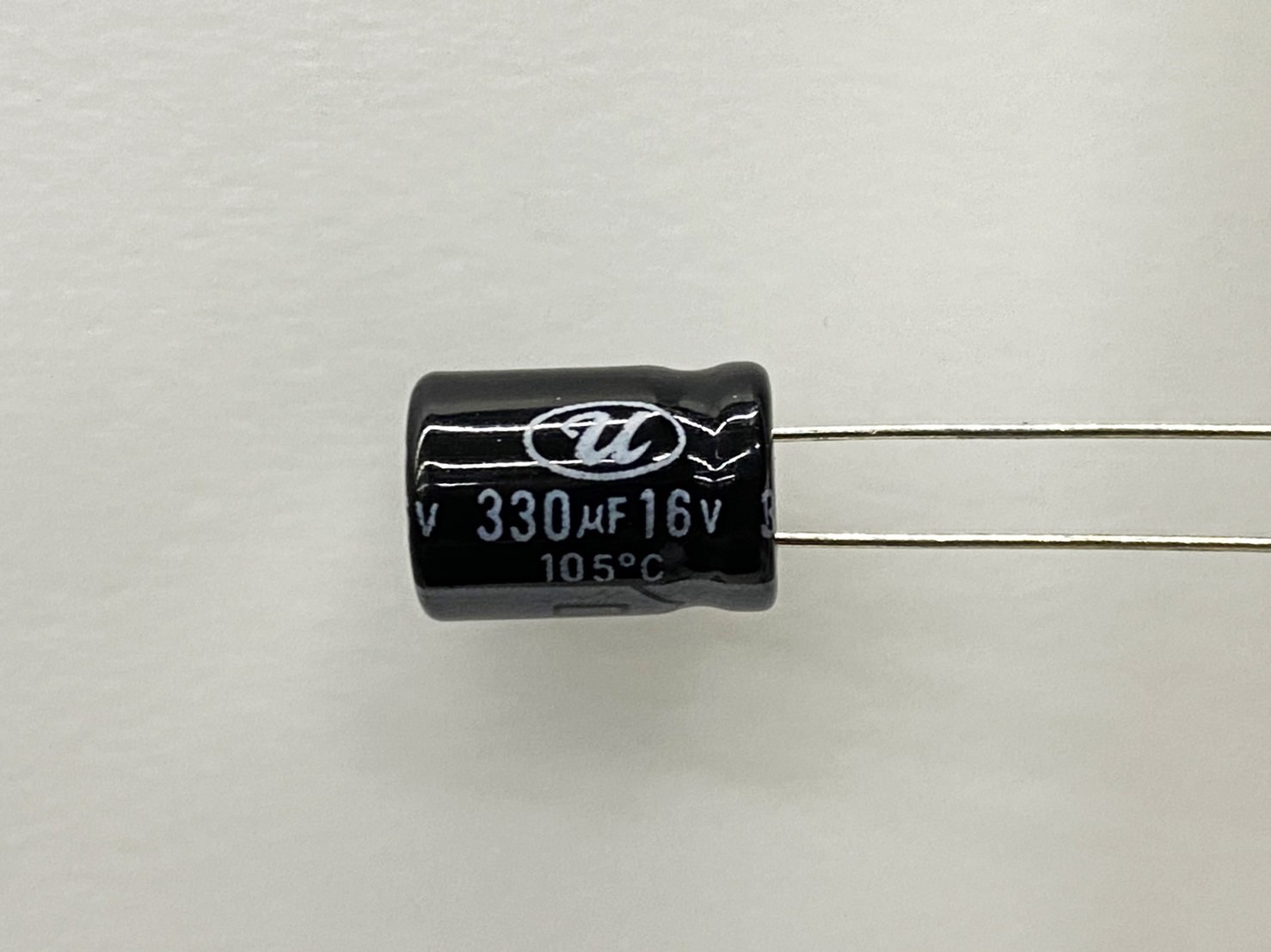 電解電容330uF16V 5pcs ( EC330uF16V 8x11/105℃ )