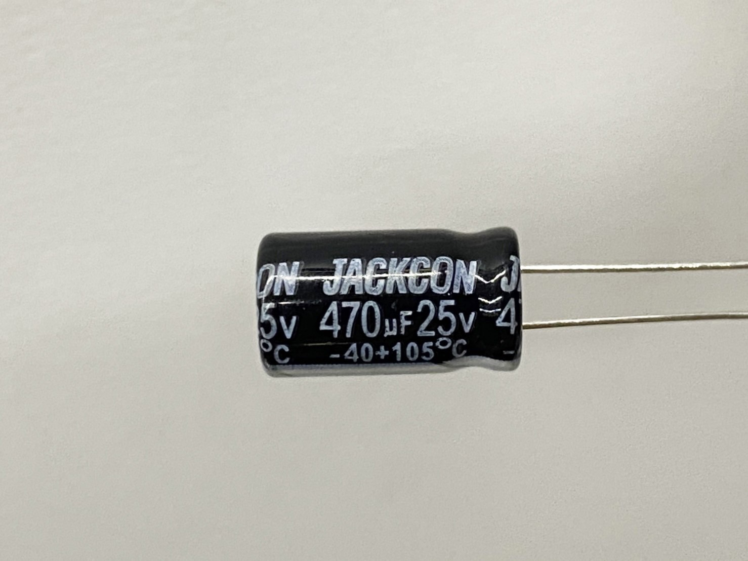 電解電容470uF25V 2pcs ( EC470uF25V 8x14/105℃ )