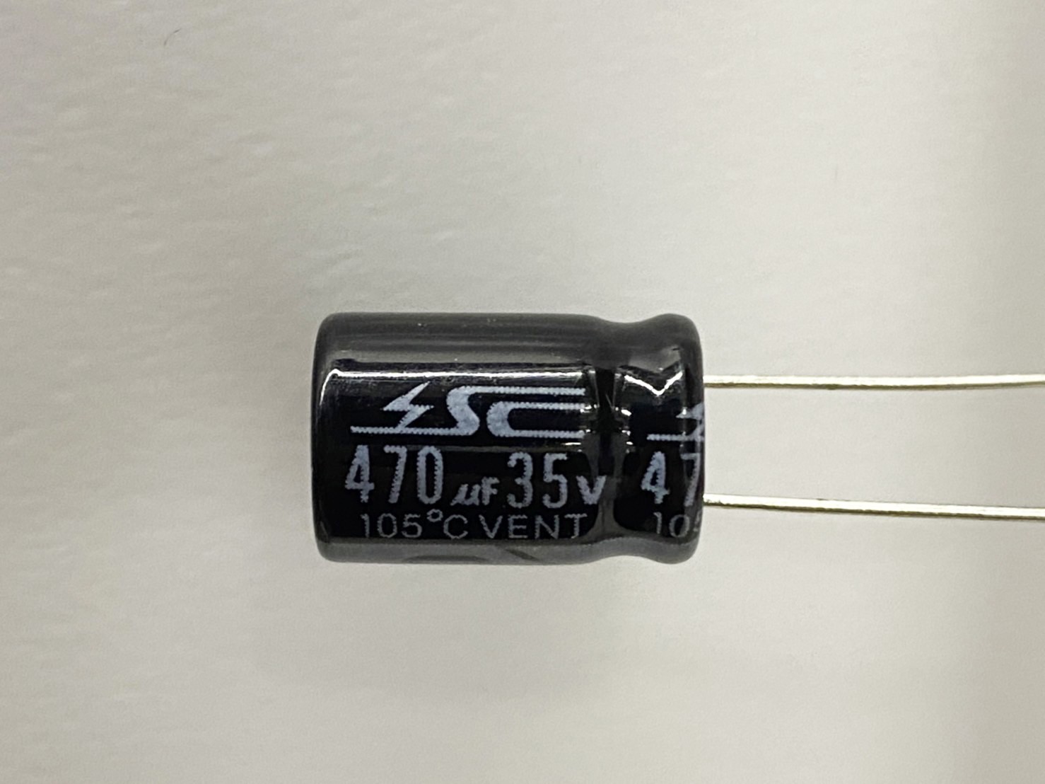 電解電容470uF35V 2pcs ( EC470uF35V 10x15/105℃ )