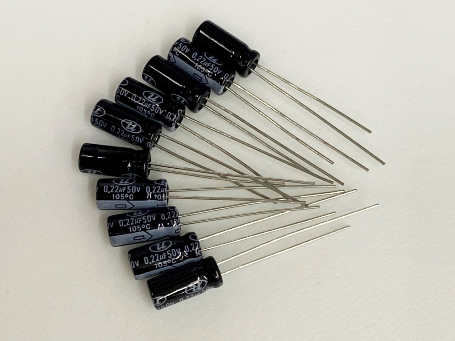 電解電容0.22uF50V 10pcs ( EC0.22uF50V 5x11/105℃ )