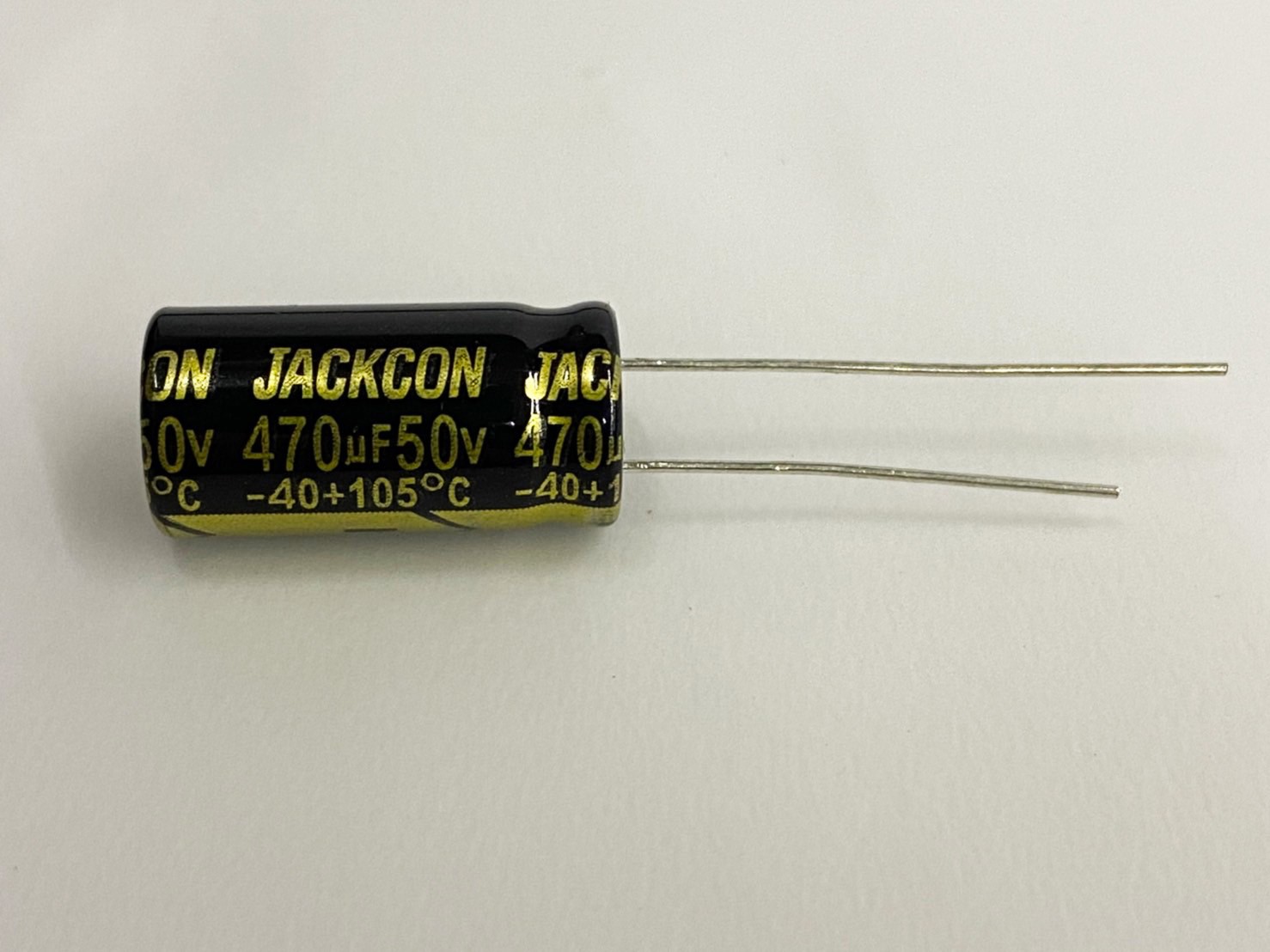 低漏電電容470uF50V 1pcs ( LESR470uF50V 10x20/105℃ )