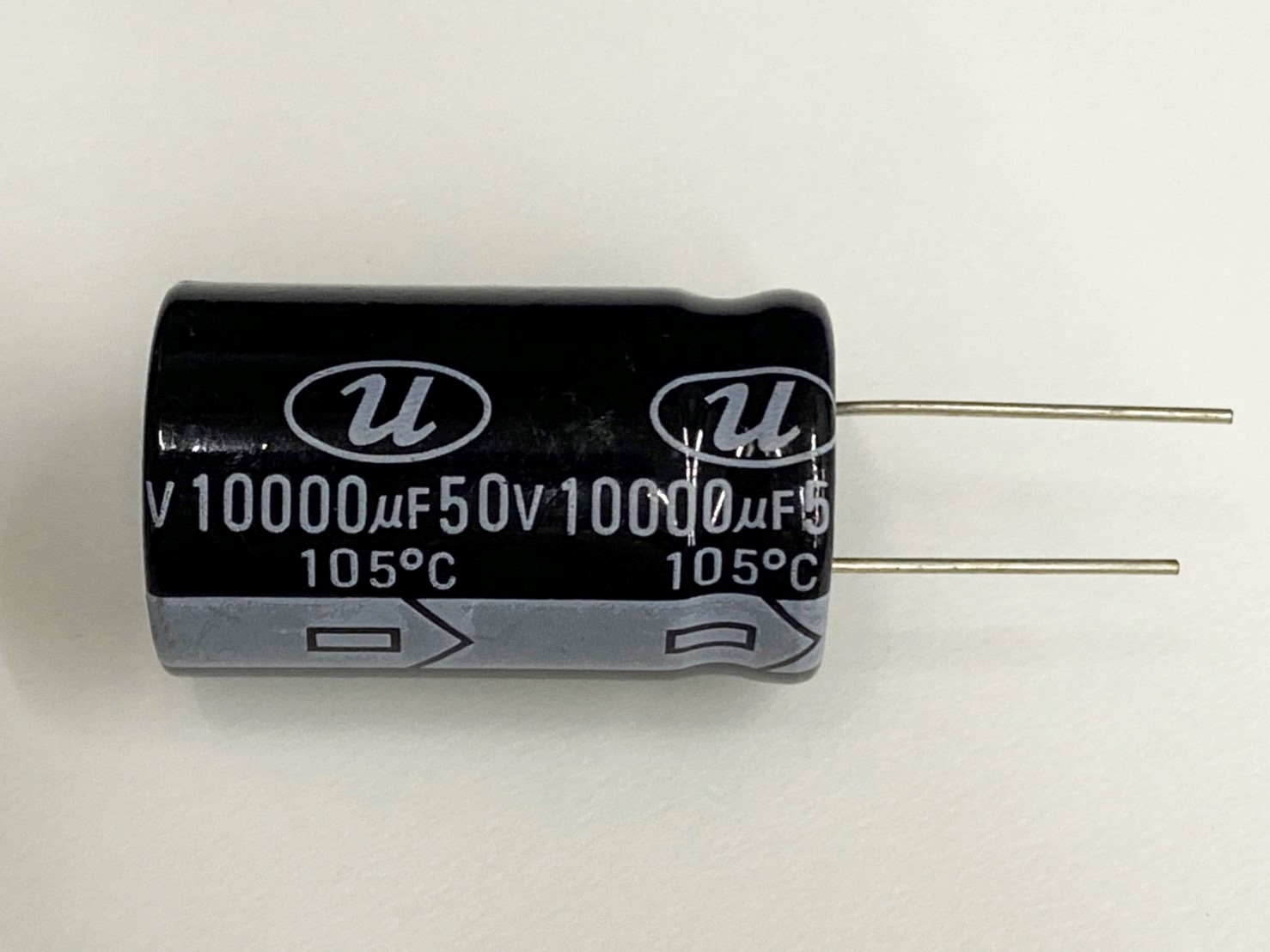 電解電容10000uF50V 1pcs ( EC10000uF50V 25x42/105℃ )