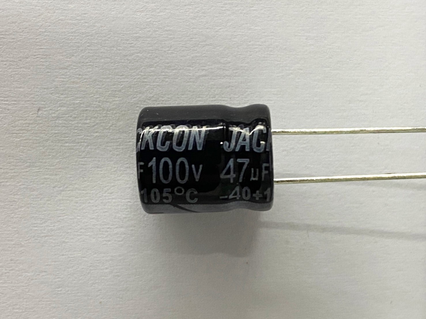 電解電容47uF100V 2pcs ( EC47uF100V 10x12/105℃ )
