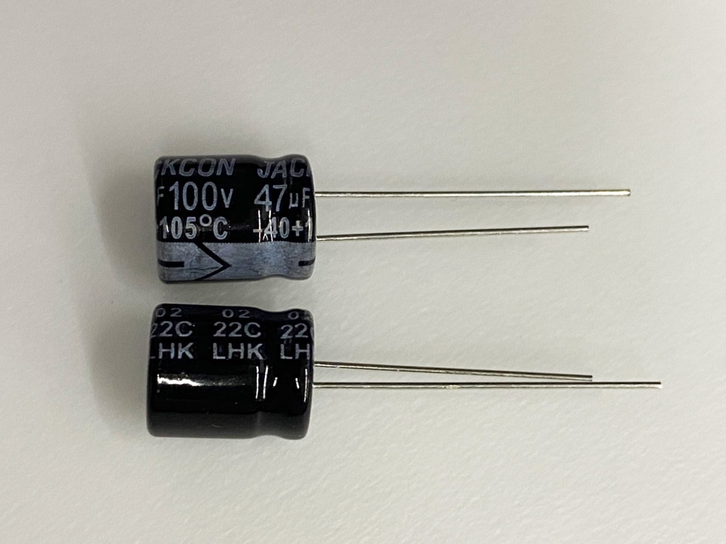 電解電容47uF100V 2pcs ( EC47uF100V 10x12/105℃ )