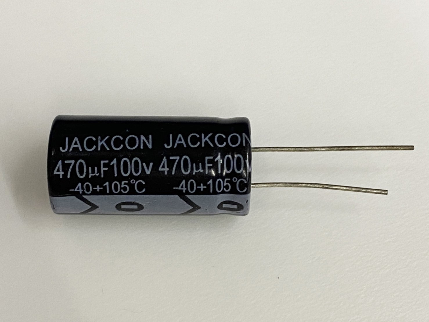 電解電容470uF100V 1pcs ( EC470uF100V 16x26/105℃ )