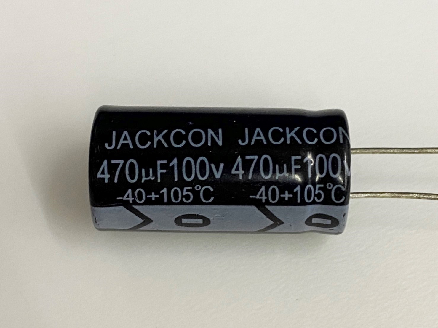 電解電容470uF100V 1pcs ( EC470uF100V 16x26/105℃ )