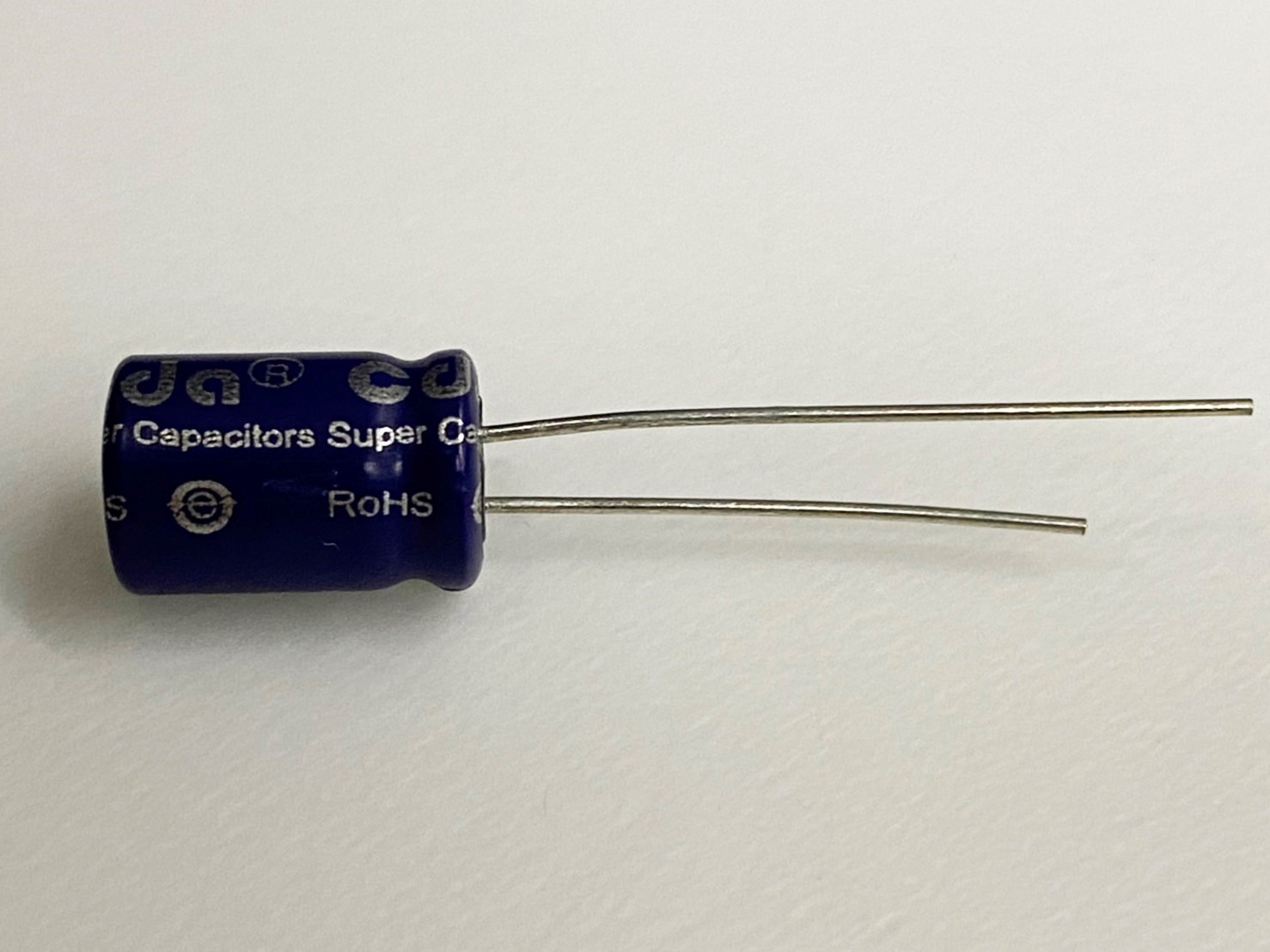 陸製超級電容1F/2.7V 1pcs ( 1333-1.0 ( 8x13mm ) )
