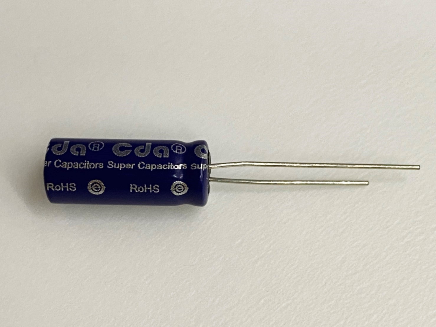 陸製超級電容3.3F/2.7V 1pcs ( 1333-3.3 ( 8x20mm ) )