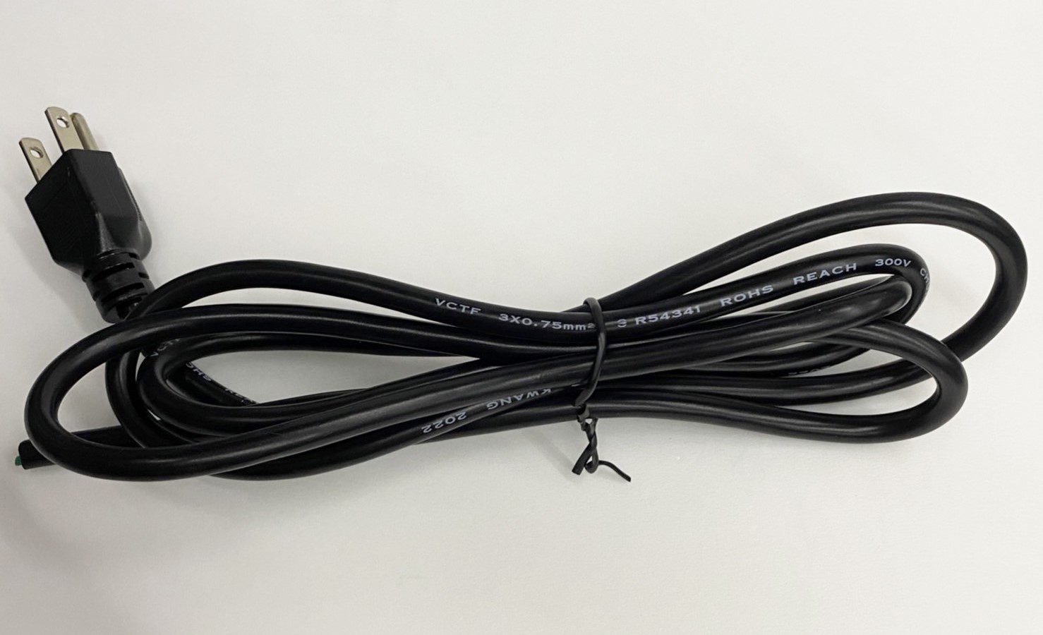 0.75mm*3P 單頭 7A 6尺 ( 637-18AWG-6尺 )
