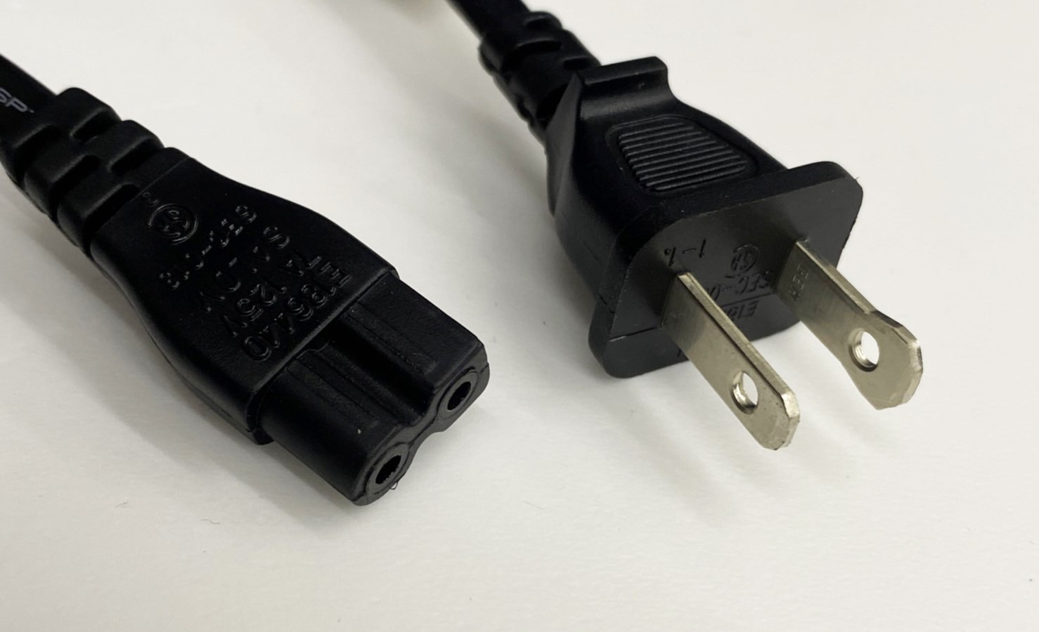 方+圓孔 SPT-2電源線  ( B8156 )