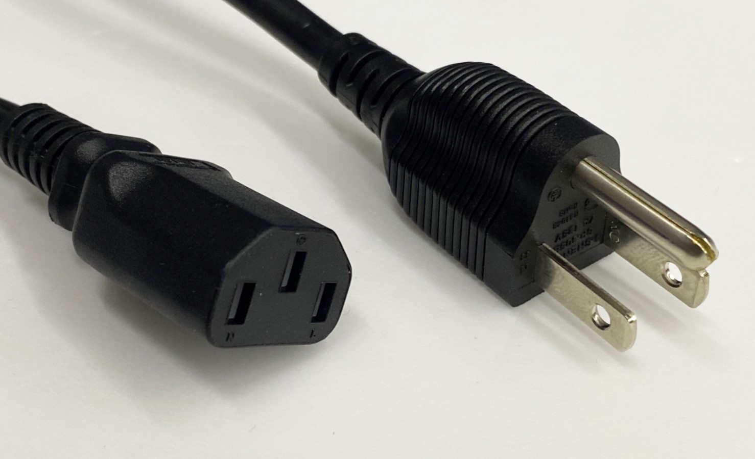 636 3P公3P母 電源線 6尺 ( 1.8M ) ( 636-18AWG-6 )