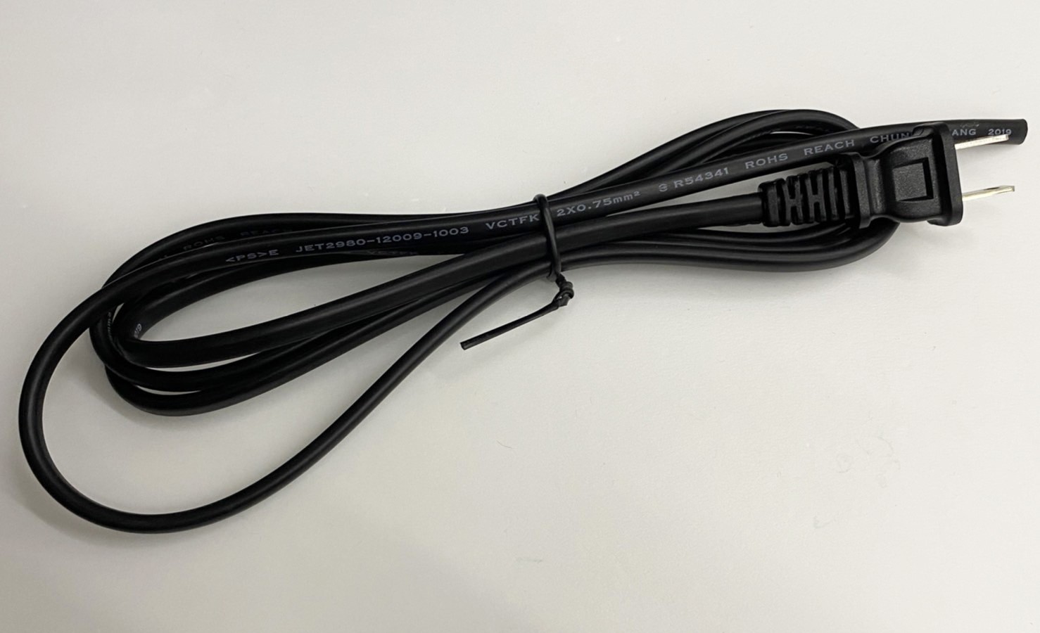 18AWG x 2C 電源線6尺  ( PT018-AB001(電檢) )