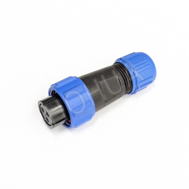 IP68防水接頭 3P 內螺牙母頭 13A/250V