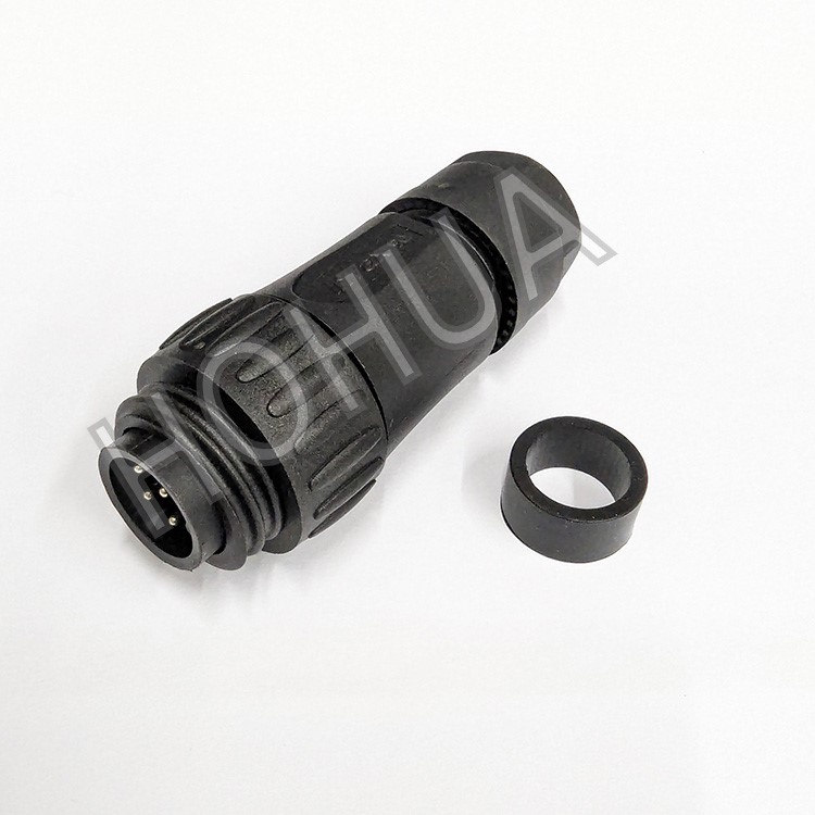 IP67防水公頭 7P 焊線接點 10A250V
