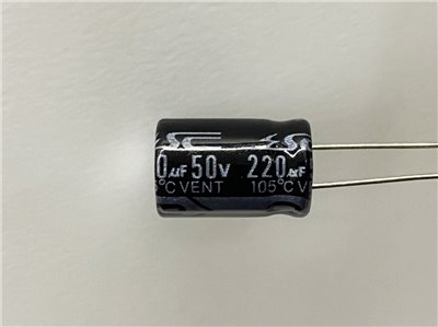 電解電容220uF50V 2pcs ( EC220uF50V 10x15/105℃ )